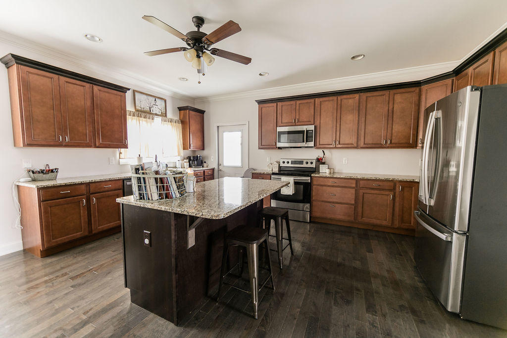 125 Shady Road Oliver Springs, TN 37840 - Photo 13 of 30 FMN_7839-1