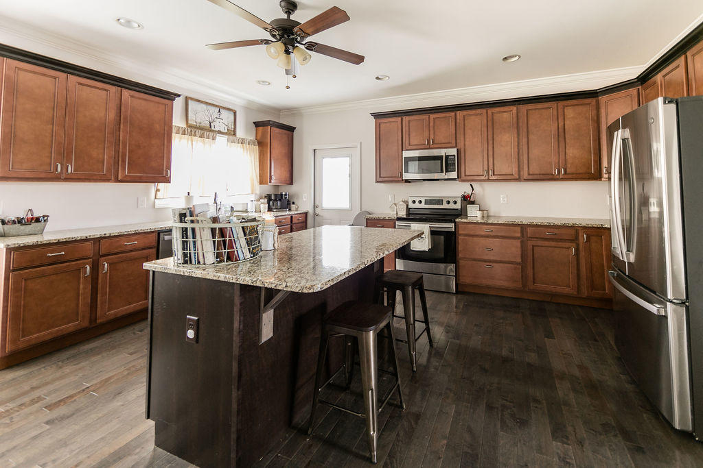 125 Shady Road Oliver Springs, TN 37840 - Photo 14 of 30 FMN_7838-1