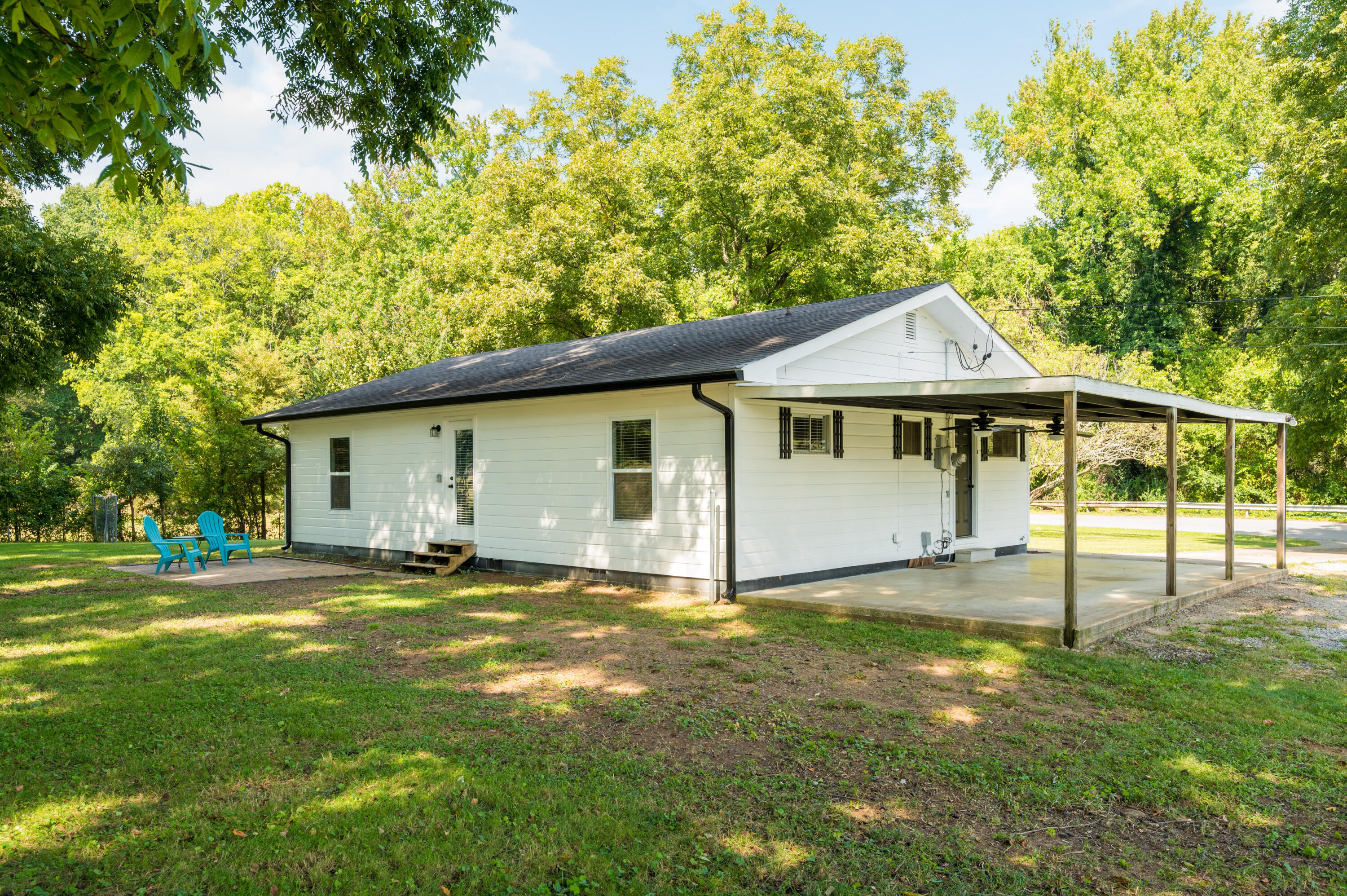 11712 Walker Road Soddy Daisy, TN 37379 - Photo 26 of 32 11712_Walker_Rd_0007