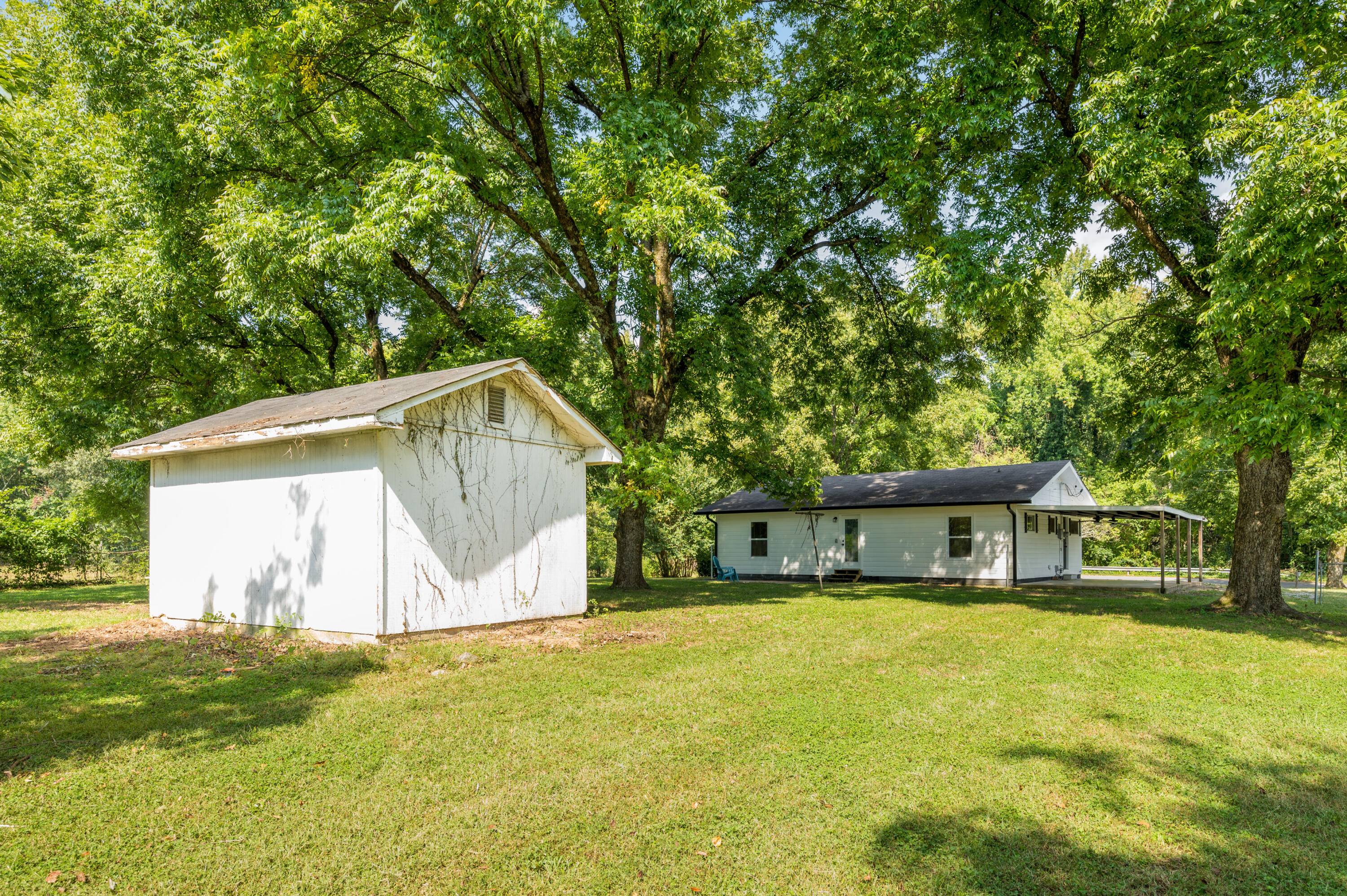11712 Walker Road Soddy Daisy, TN 37379 - Photo 27 of 32 11712_Walker_Rd_0008