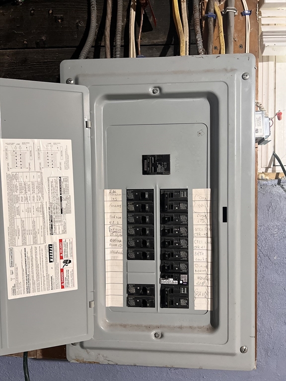 18 Greenacre Square Springfield, MA 01105 - Photo 16 of 22 a view of front door