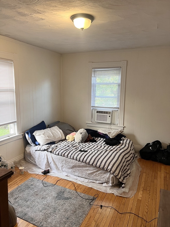 18 Greenacre Square Springfield, MA 01105 - Photo 8 of 22 a bedroom with a bed and a window