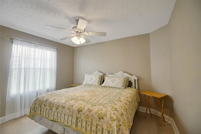 $428,900 | 725 Kingston Way, The Villages, FL 32162