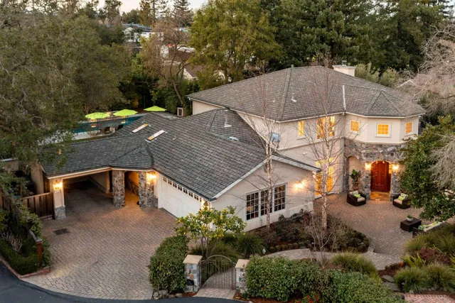 $7,988,000 | 2134 Clayton Drive, Menlo Park, CA 94025