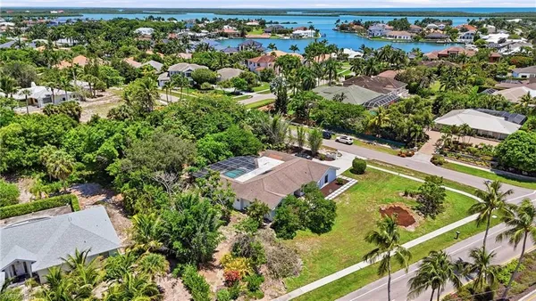 $1,399,000 | 799 South Barfield Drive, Marco Island, FL 34145