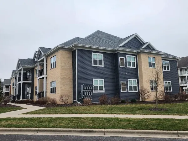 $6,250,000 | 3036 Triumph Drive, Unit 1174 STONEWOOD CROSSING & 3036, Sun Prairie, WI 53590