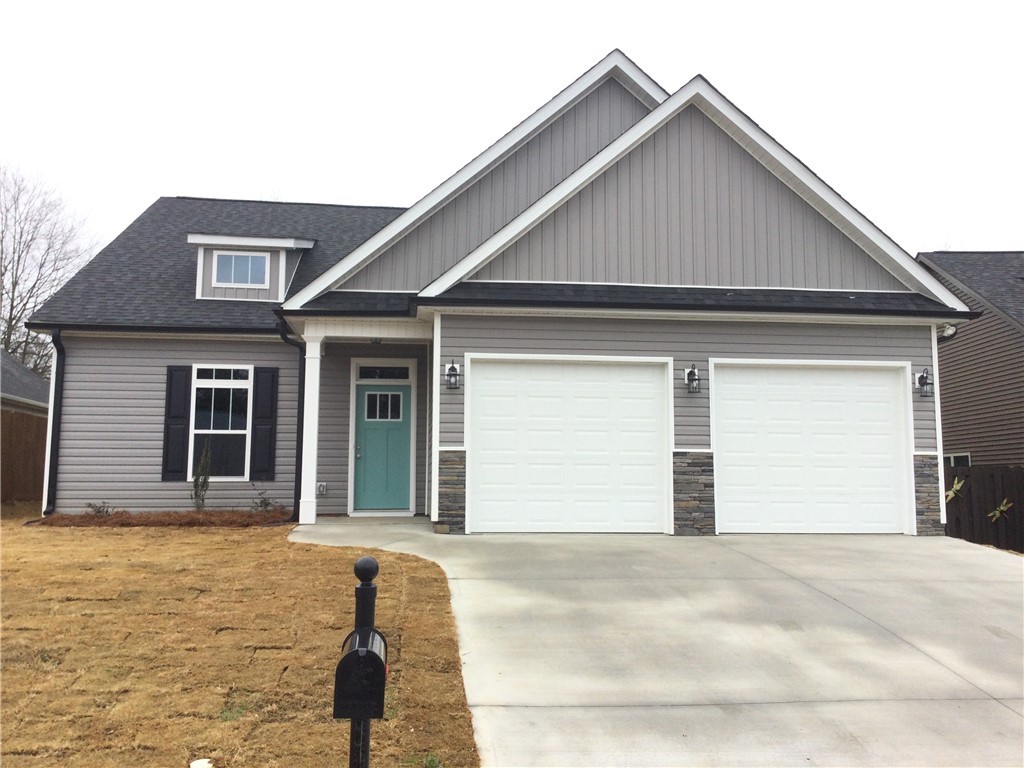 114 Midtown Square Anderson, SC 29621 - Photo 1 of 8