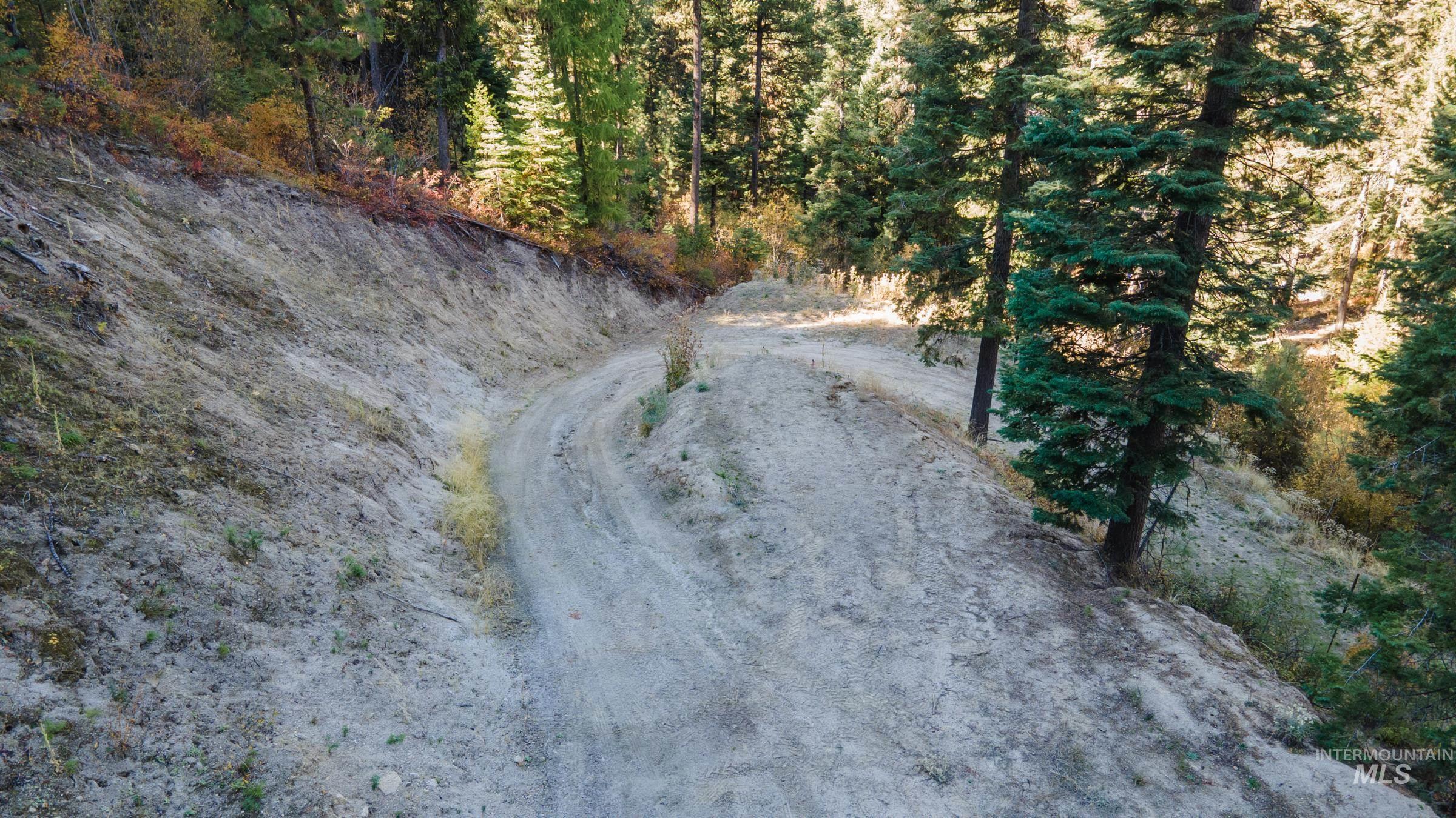 10 Crocus Court Cascade, ID 83611 - Photo 4 of 20