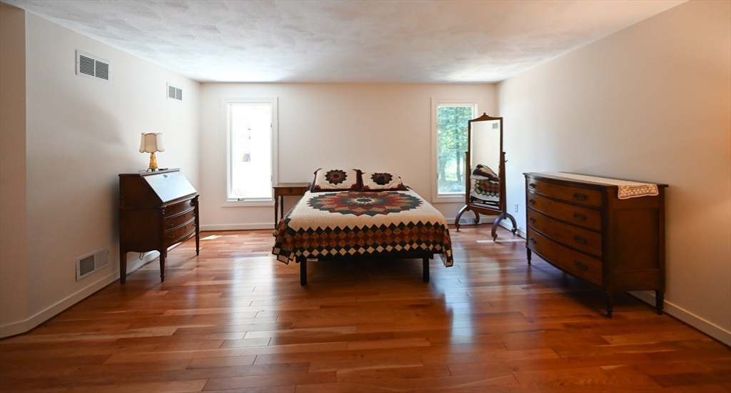 155 Maynard Road Framingham, MA 01701 - Photo 11 of 28 Gallery Image 11