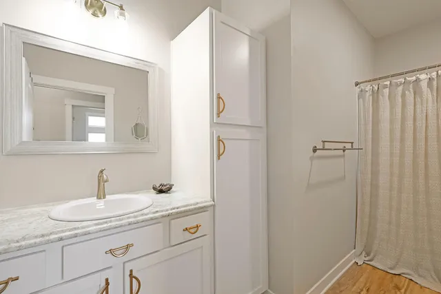 $439,900 | 1335 Lynx Lane, Manitowoc, WI 54220