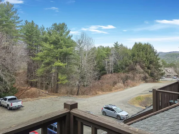 $309,000 | 70 Mountains Edge Road, Unit 606, West Windsor, VT 05037