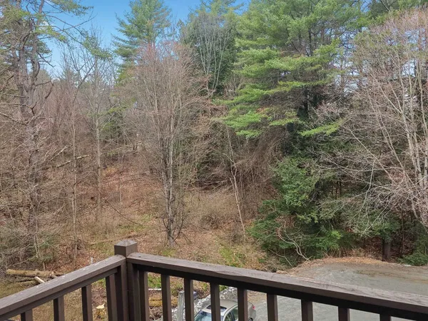 $309,000 | 70 Mountains Edge Road, Unit 606, West Windsor, VT 05037