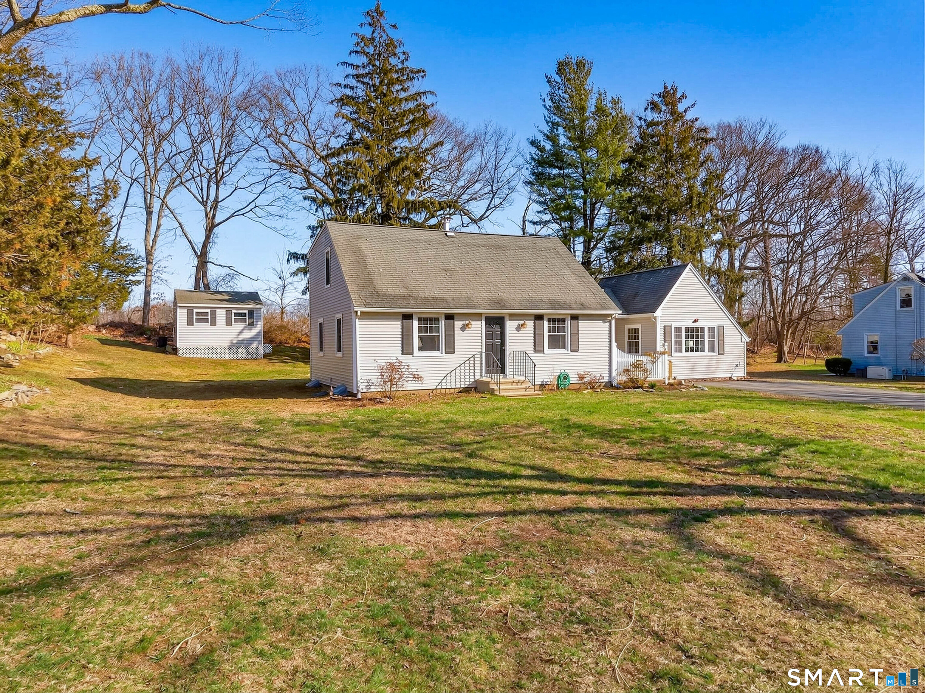 4 Robin Lane Clinton, CT 06413 - Photo 3 of 40