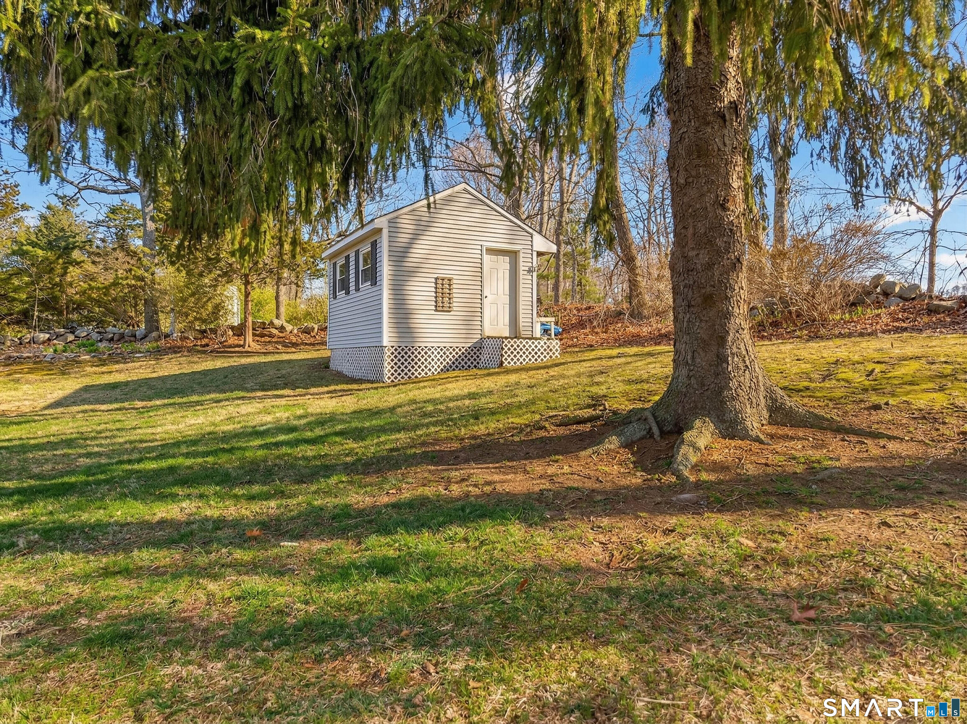 4 Robin Lane Clinton, CT 06413 - Photo 34 of 40