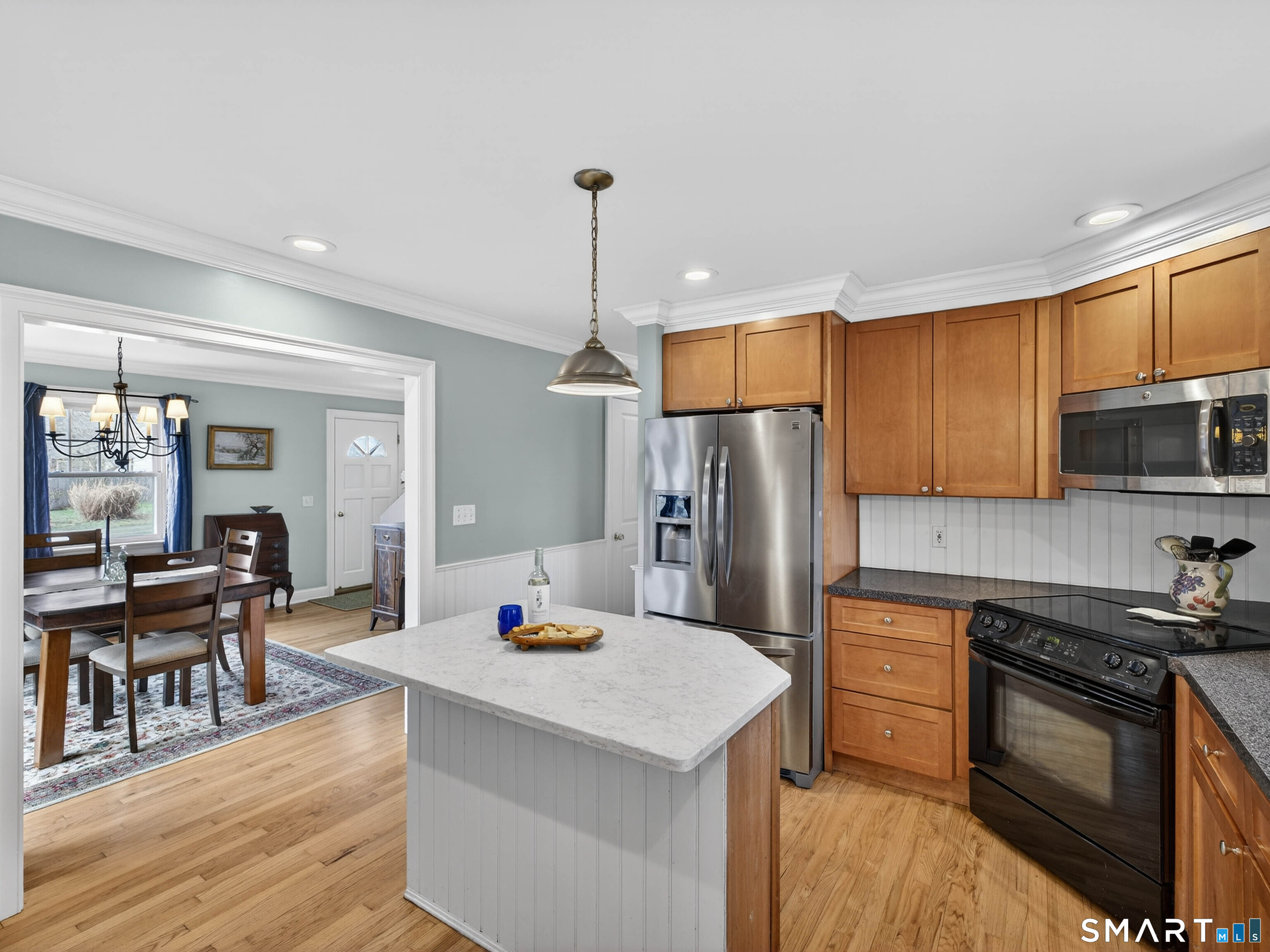 4 Robin Lane Clinton, CT 06413 - Photo 7 of 40