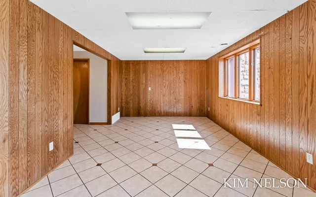 $495,000 | 925 South Lake Street, Whitehall, MI 49461