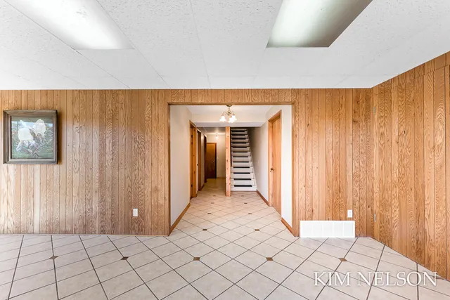 $495,000 | 925 South Lake Street, Whitehall, MI 49461