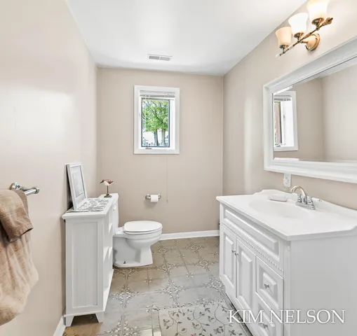 $495,000 | 925 South Lake Street, Whitehall, MI 49461