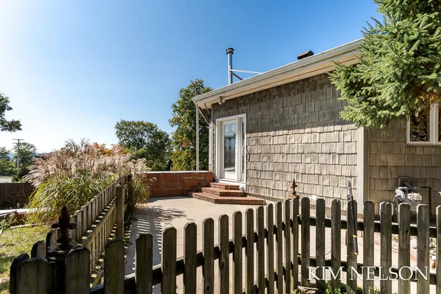 $495,000 | 925 South Lake Street, Whitehall, MI 49461