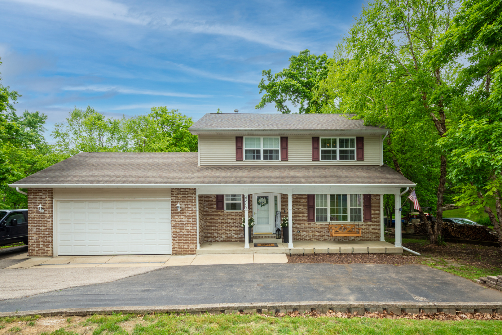 6809 Normandy Drive Spring Grove, IL 60081 - Photo 1 of 39 Gallery Image 1