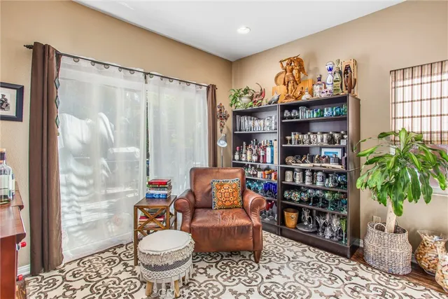 $1,195,000 | 512 Golden W Drive, Redlands, CA 92373