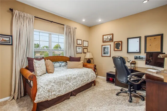 $1,195,000 | 512 Golden W Drive, Redlands, CA 92373