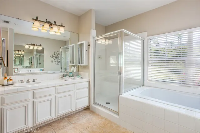 $1,195,000 | 512 Golden W Drive, Redlands, CA 92373