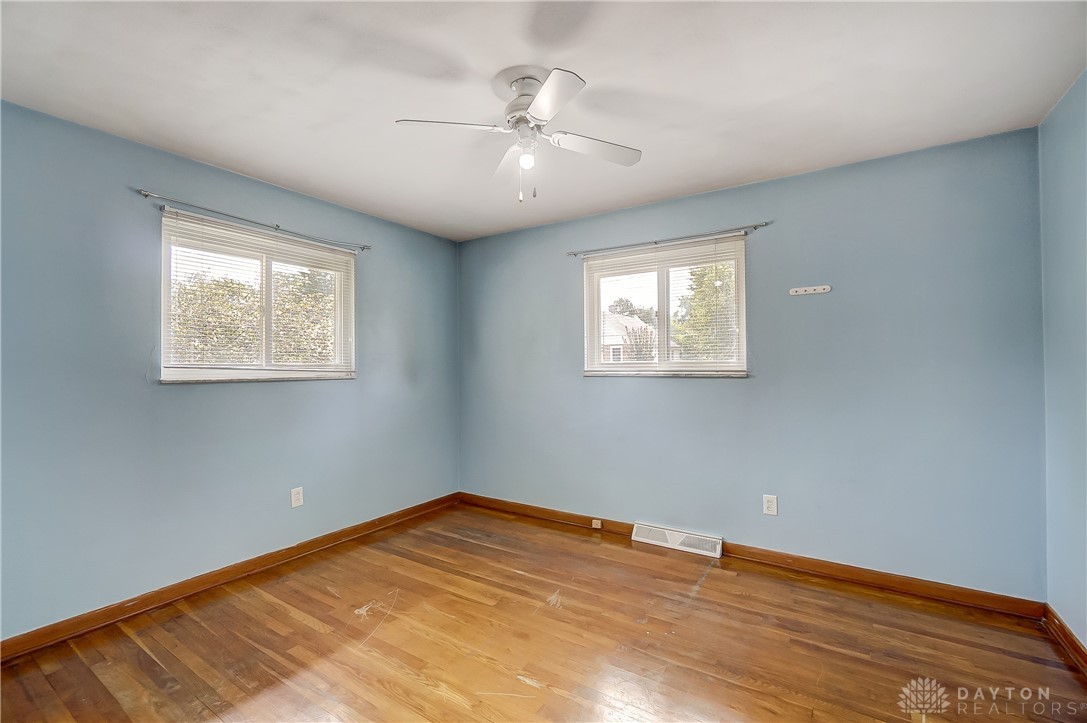 1645 Brownleigh Road Dayton, OH 45429 - Photo 25 of 40