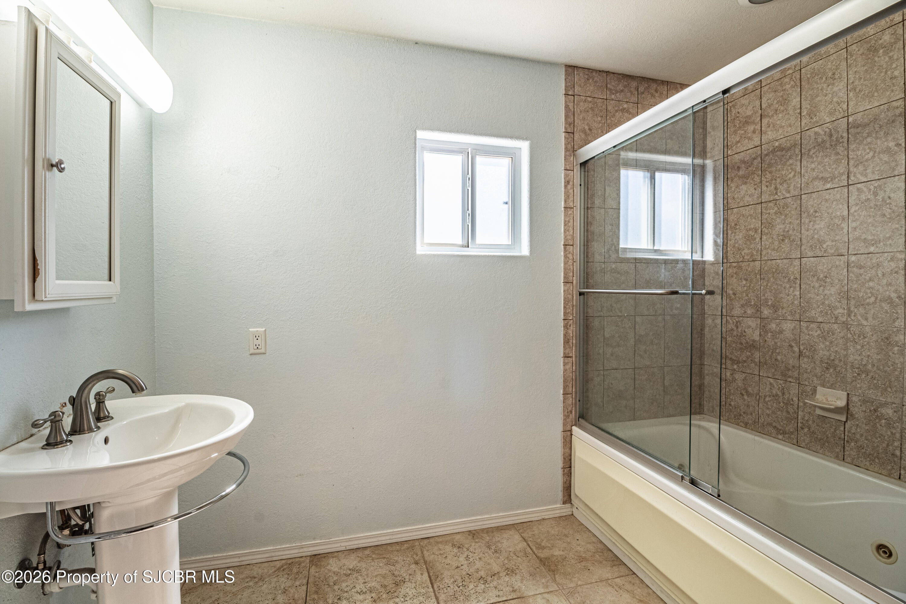 617 Homestead Road Farmington, NM 87401 - Photo 16 of 38 Gallery Image 16