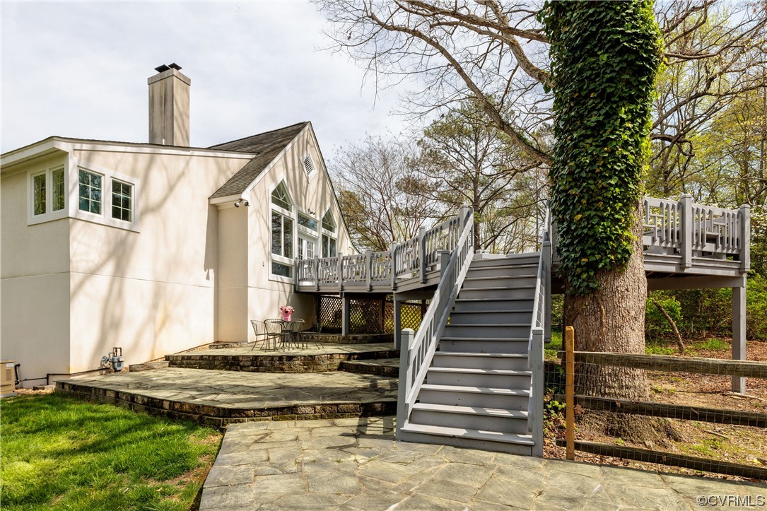 380 Ziontown Road Henrico, VA 23229 - Photo 34 of 44 a front view of a house with a garden