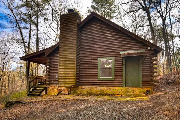 $1,200 | 1266 Humphrey Mill Road, Mineral Bluff, GA 30559