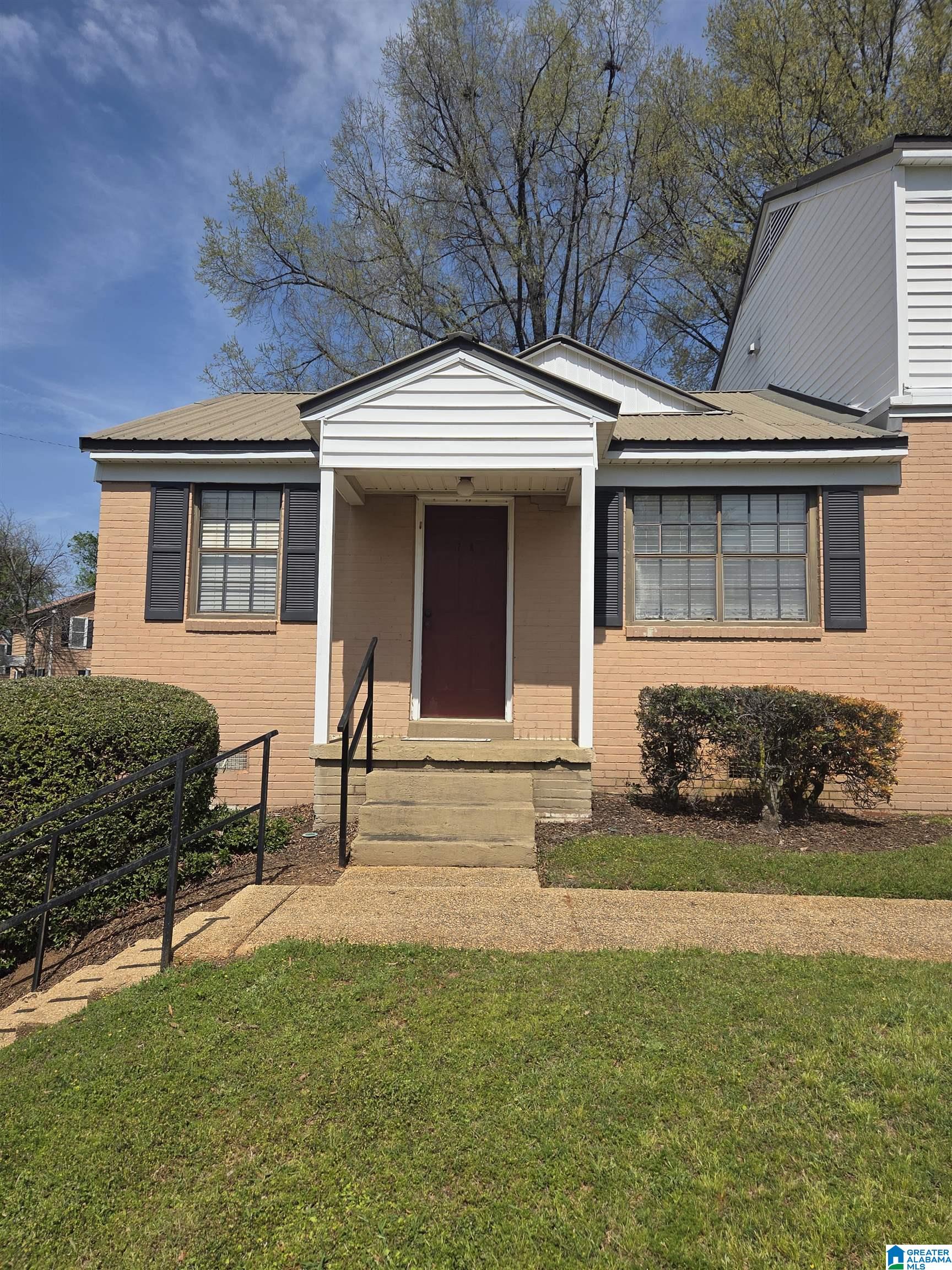 901 Hargrove Road, Unit 7A Tuscaloosa, AL 35401 - Photo 1 of 10