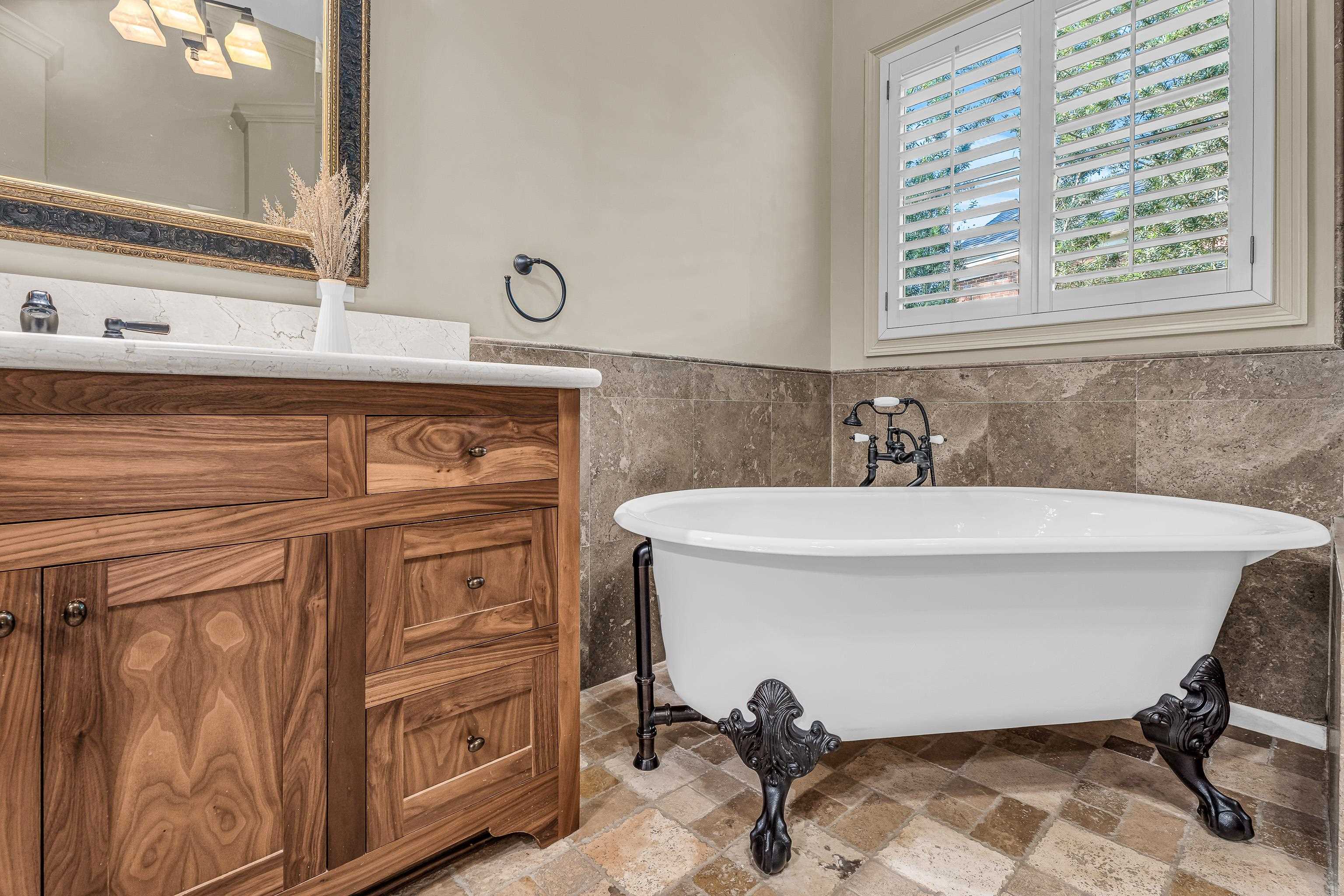 30530 Middle Creek Circle Daphne, AL 36527 - Photo 46 of 56 Bathroom