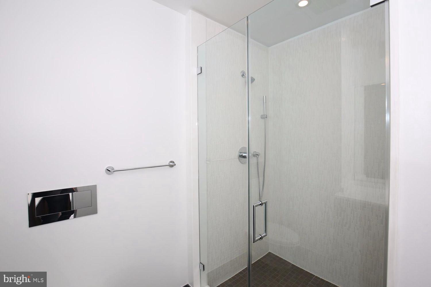 3009 M Street Northwest, Unit 2 Washington, DC 20007 - Photo 13 of 26