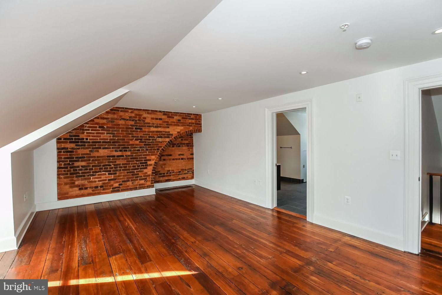 3009 M Street Northwest, Unit 2 Washington, DC 20007 - Photo 18 of 26