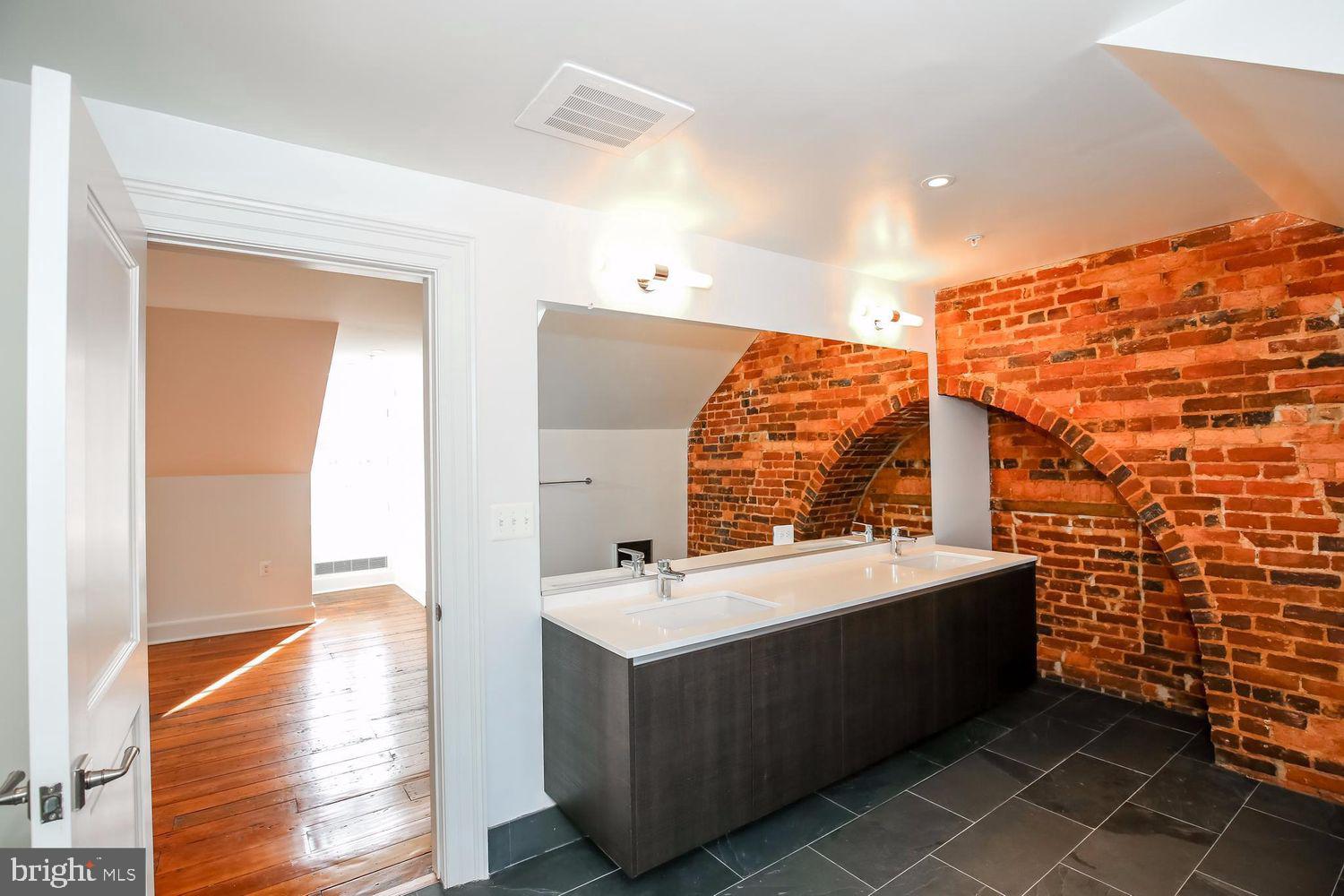 3009 M Street Northwest, Unit 2 Washington, DC 20007 - Photo 23 of 26