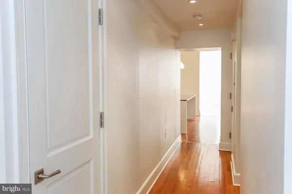 $6,700 | 3009 M Street Northwest, Unit 2, Washington, DC 20007