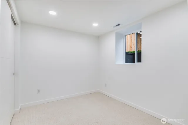 $799,995 | 12023 80th Avenue South, Seattle, WA 98178