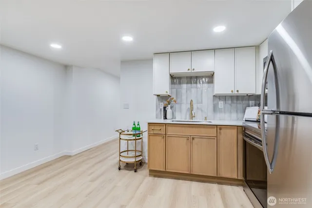 $799,995 | 12023 80th Avenue South, Seattle, WA 98178