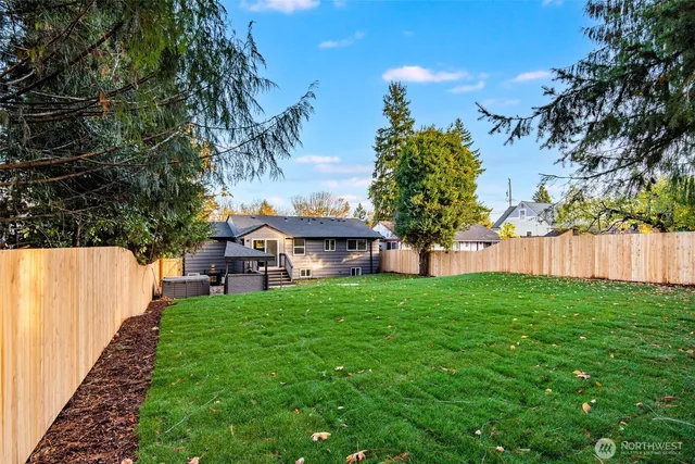 $799,995 | 12023 80th Avenue South, Seattle, WA 98178