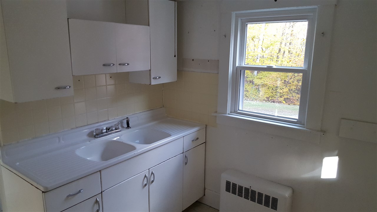 107 New Ireland Road Manchester, VT 05255 - Photo 13 of 22 Gallery Image 13