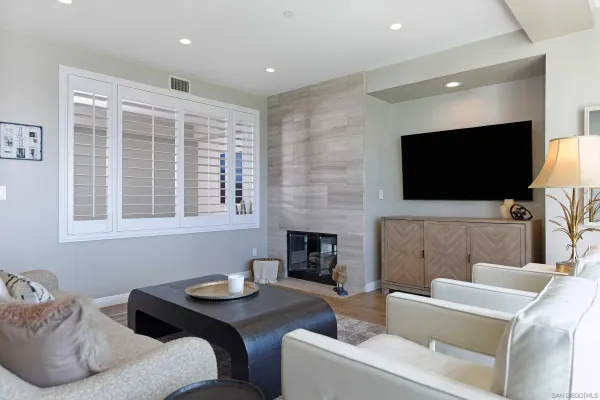 $12,000 | 5430 La Jolla Boulevard, Unit C202, La Jolla, CA 92037