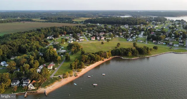 $349,900 | 100 Midway Drive, Earleville, MD 21919