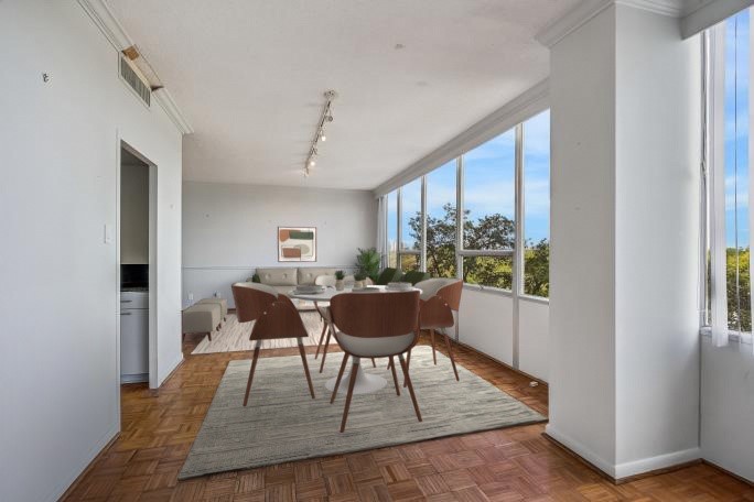 2701 Westheimer Road, Unit 5GH Houston, TX 77098 - Photo 10 of 24 Dining area