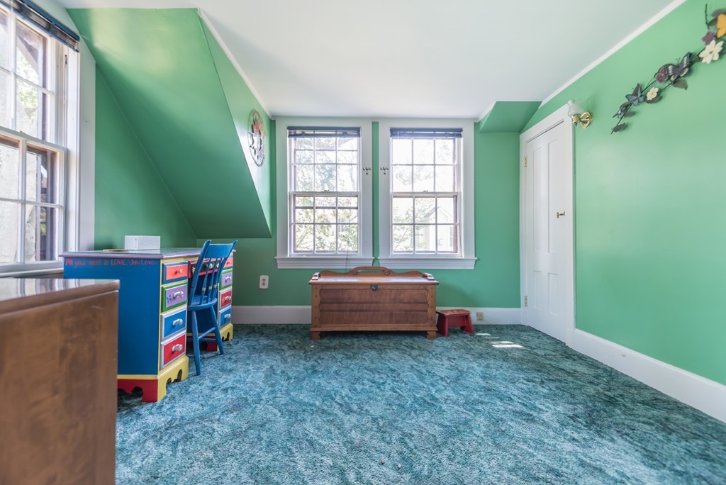 51 West Woodbridge Road North Andover, MA 01845 - Photo 23 of 30 Gallery Image 23