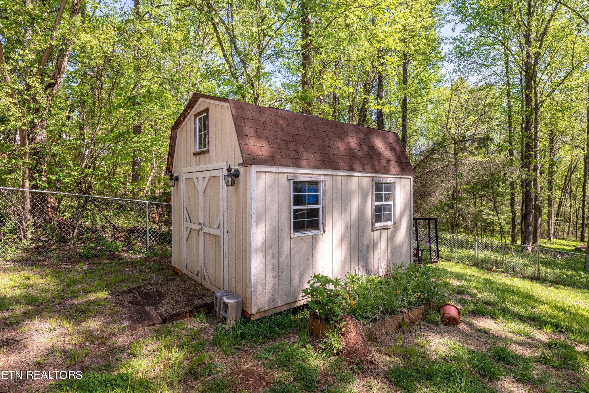 2432 Dairy Road Cosby, TN 37722 - Photo 30 of 45