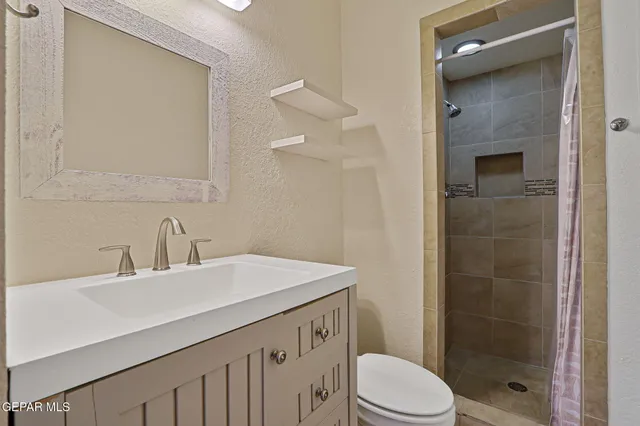 $465,000 | 3238 Stone Edge Road, El Paso, TX 79904