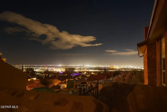 $465,000 | 3238 Stone Edge Road, El Paso, TX 79904