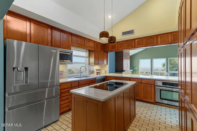 $465,000 | 3238 Stone Edge Road, El Paso, TX 79904