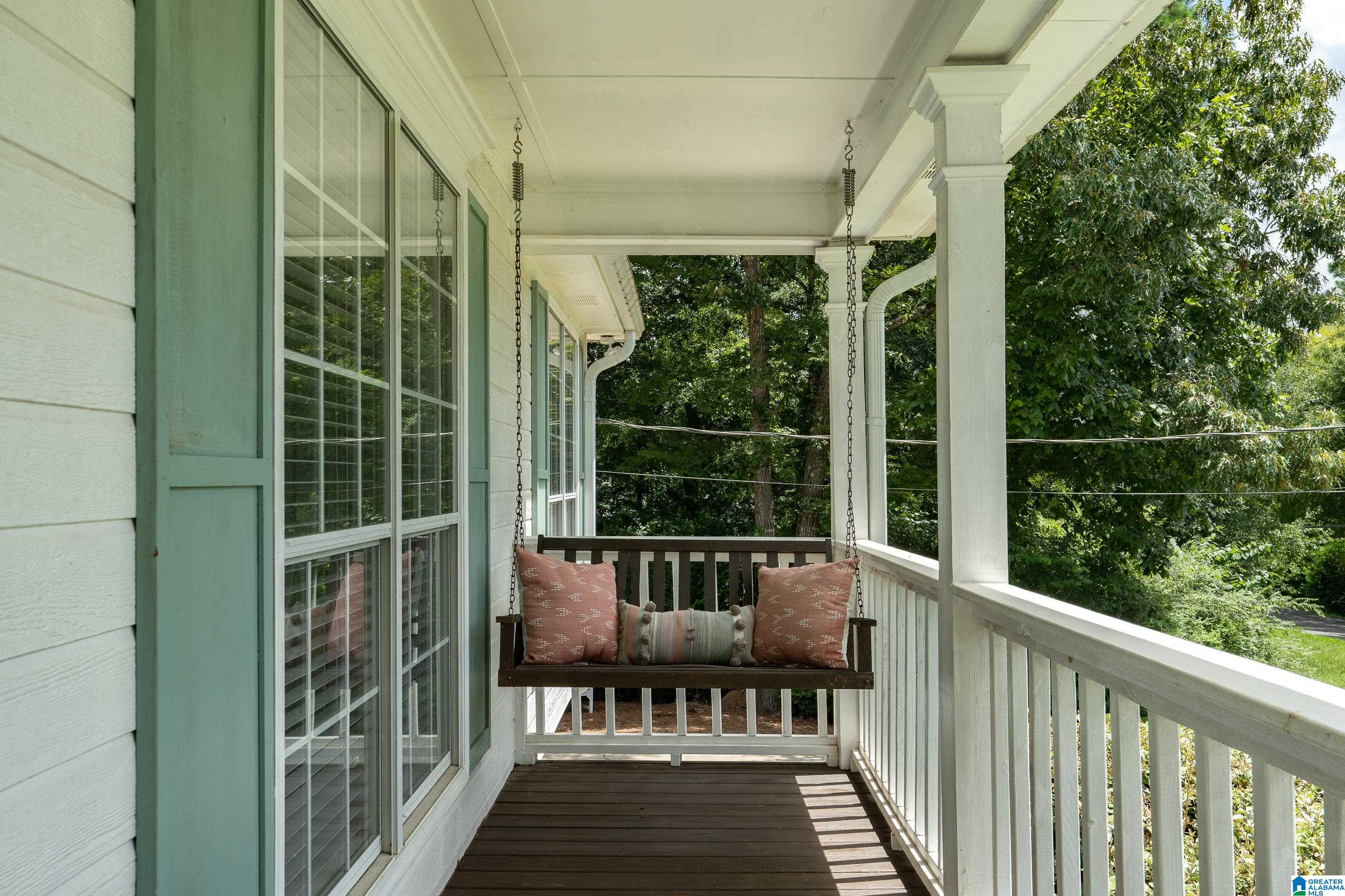 1416 Hill Spun Road Alabaster, AL 35007 - Photo 4 of 33